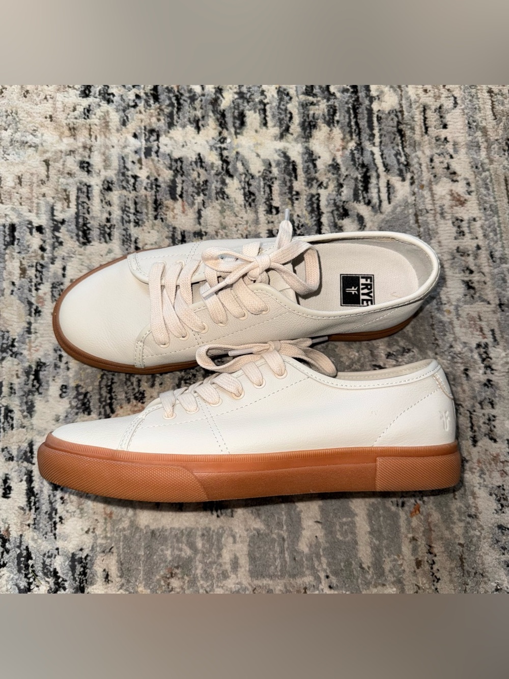 Frye Gia low lace sneakers 7.5